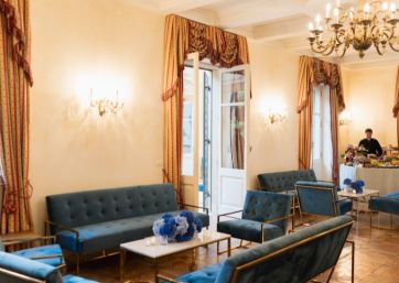 Welcome Dinner Lounge Area