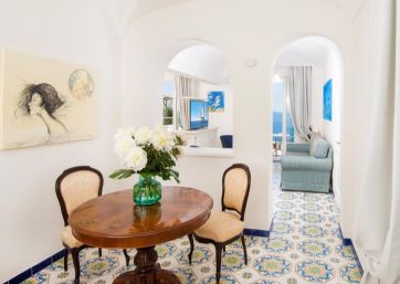 Luxury Suites In Ischia