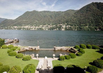 Spectacular spot for Symbolic Wedding in Como Lake