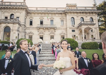 Symbolic Wedding in an elegant wedding venue in Como Lake