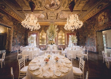 Indoor Wedding reception in Como Lake