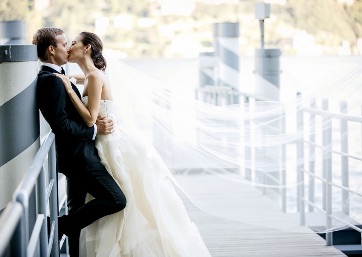 Lovely Wedding pics in Como Lake