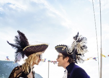 Fun boat tour in Capri