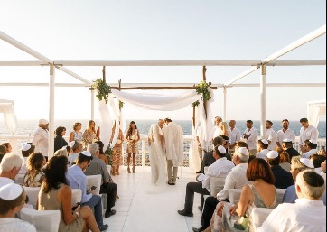 Jewish wedding facing the spectacular sea in Capri