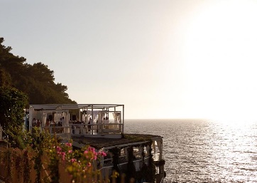 Stunning Wedding venue overlooking the sea in Capri