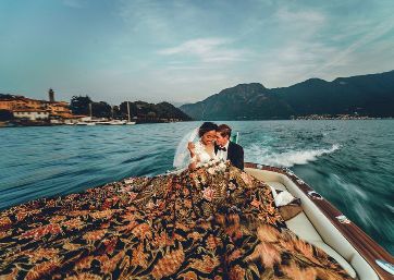 Wedding pics on the amazing boat in Como Lake