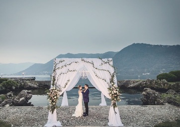 Romantic Wedding pic in Lake District
