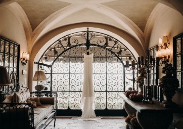 Bridal dress in Tuscany
