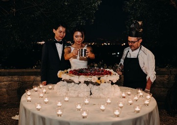 Italian wedding cake preparation