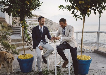 Exchange of rings in Capri