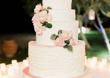 Wedding cake on the Emerald Coast
