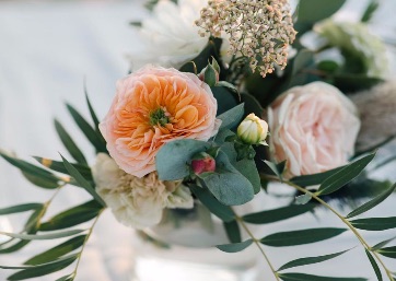 Wedding flowers in Tuscany