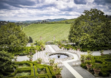Wedding ceremony setting in Tuscany