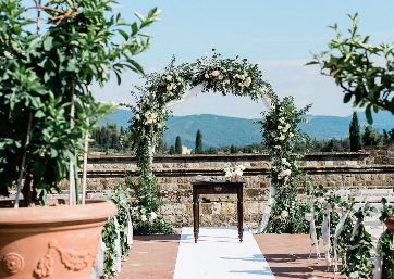 Tuscan Wedding ceremony decor