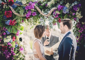 Stunnning Wedding ceremomy arch in Capri