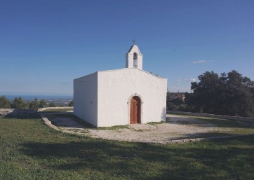 Get Married in Apulia at Apulian Stone Church with Breathtaking View