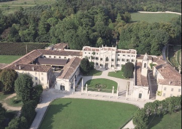 Get Married in Verona at Elegant XVIII century historical Villa