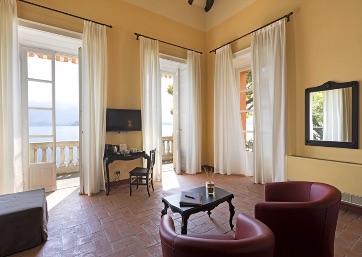 Comfortable double room in Lake Como