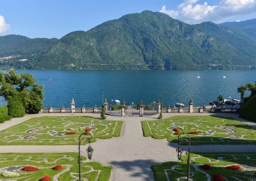 Wedding venue with amazing Gardens in Lake Como