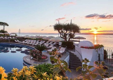 Get Married in Ischia at Elegant hotel with terrace by the sea