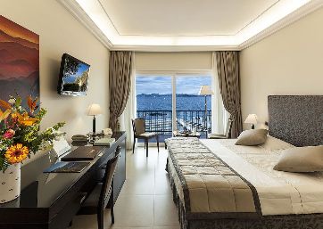 Duble room overlooking the sea in Ischia