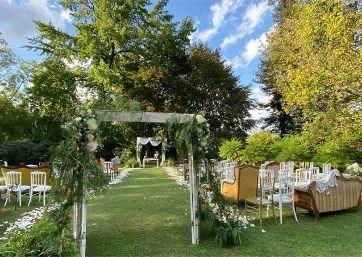 Wedding ceremony details in Tuscany