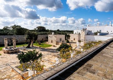 Get Married in Puglia at Quintessential Apulian Fortress