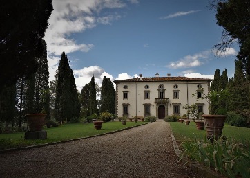 Get Married in  at 16th Century villa a few kilometers from Florence