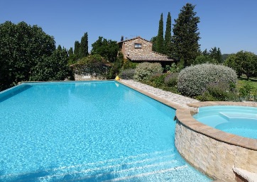 Villa accommodation  with private pool in Tuscany