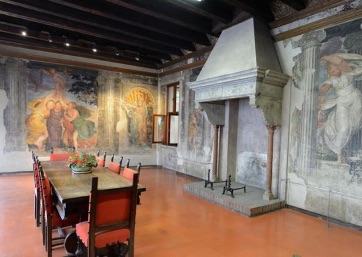 Beautiful frescoed salon for Civil Wedding in Verona