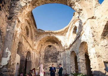 Wedding ceremony at the castle
