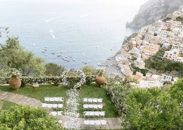 Impressive ceremony with view in Amalfi Coast