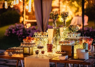 Lovely Wedding dessert buffet in Lake Como