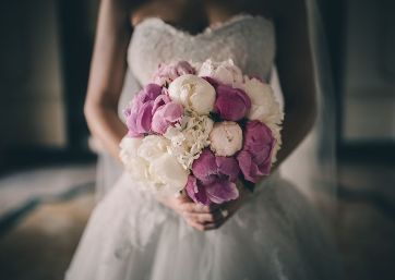 Weddings in Flowers