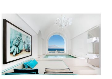 Luxury suites in Sorrento