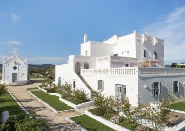 Get Married in Puglia at White Chapel Luxury Villa